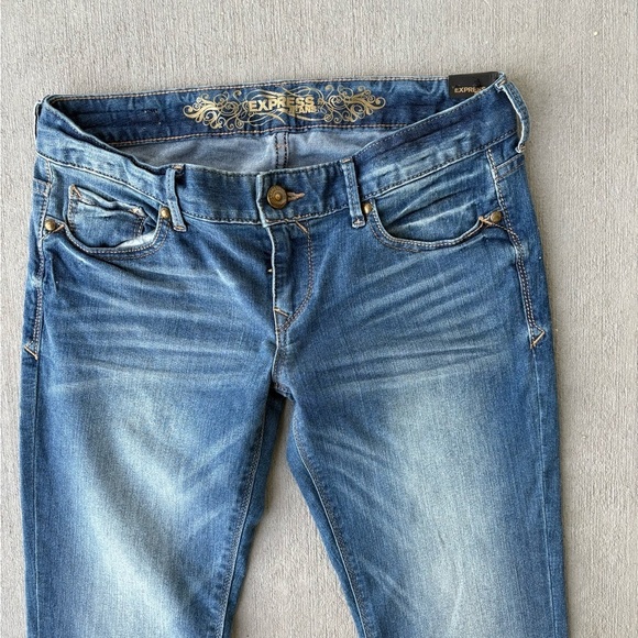 Express Flare Low Rise STELLA Jeans Size 4 NEW - Picture 2 of 5